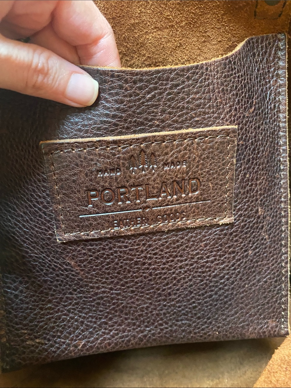 Portland Leather Crossbody Tote in Coldbrew - Picture 5 of 9